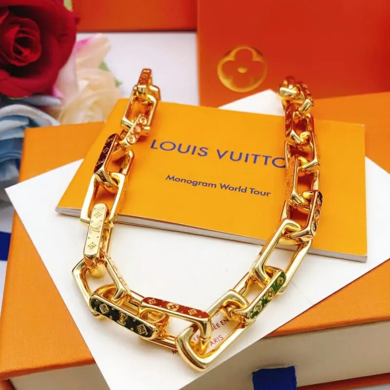 louis vuitton collier s_1213b123